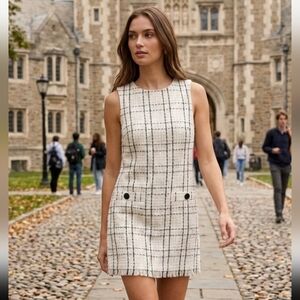 Women’s Preppy Cream & Black Plaid Tweed Mini Shift Dress – Size Medium